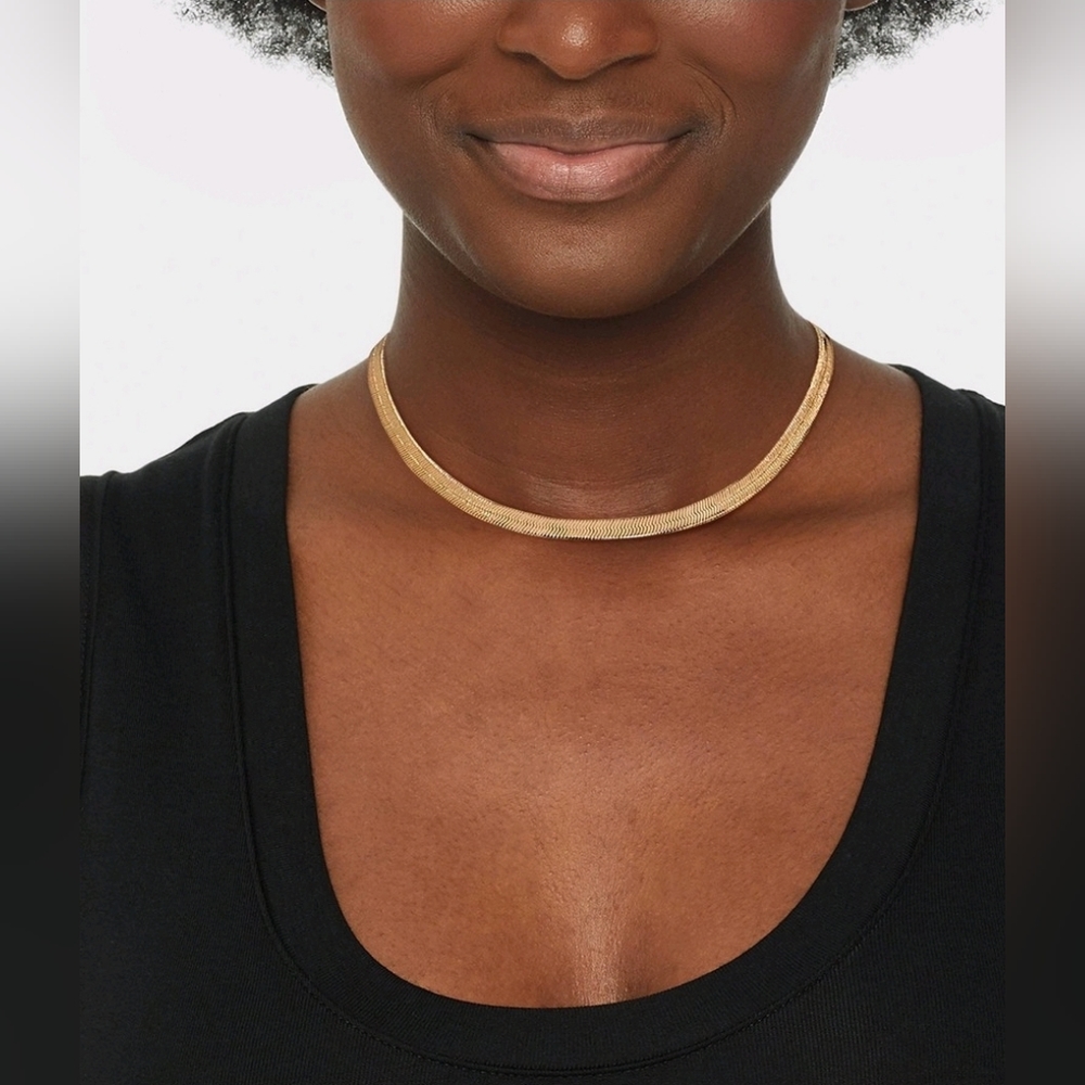 Necklace - Picture 4 of 4